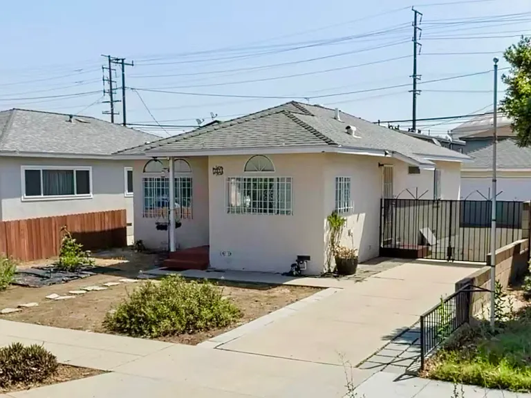 6034 Gardenia Ave — Photo 14