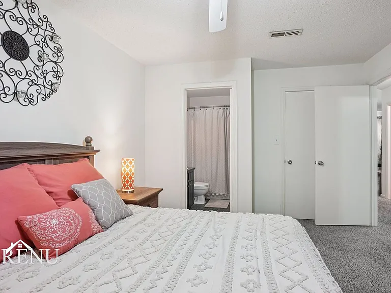 Briarcliffe Apartments — Photo 53