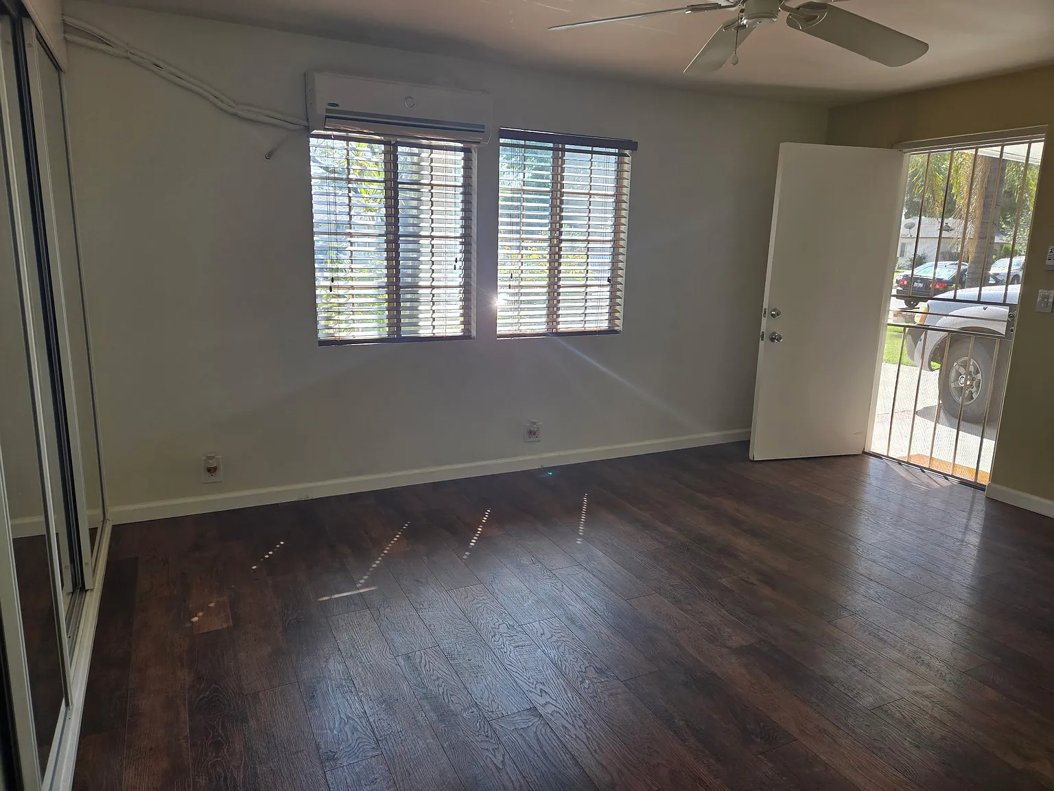 1 bed, 415 sqft, $1,500 — Photo 2
