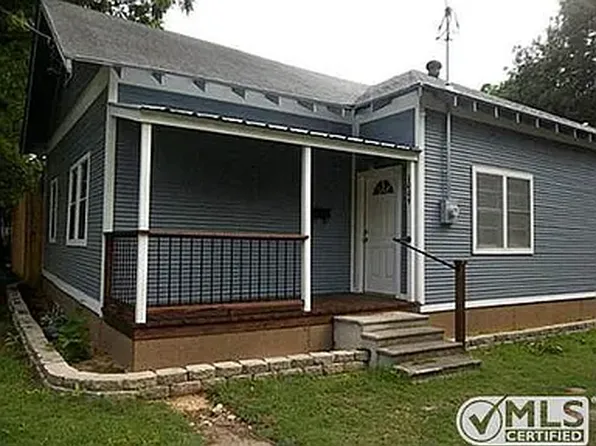 1009 N Preston St, Ennis, TX 75119