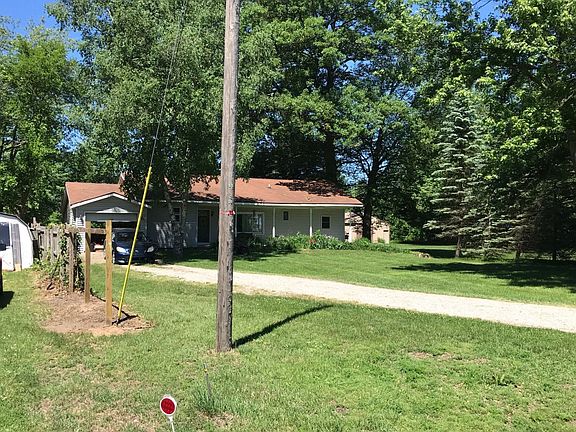 2nd image of 6897 72nd Ave