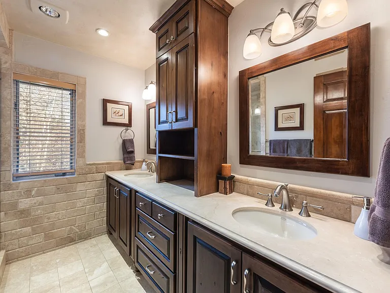 1500 Deer Valley Dr — Photo 11