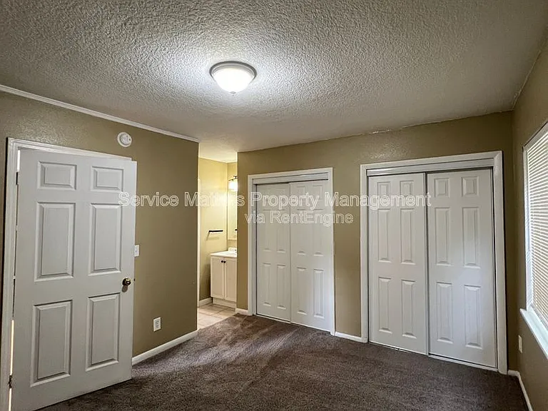 6876 Trading Post Ln — Photo 8