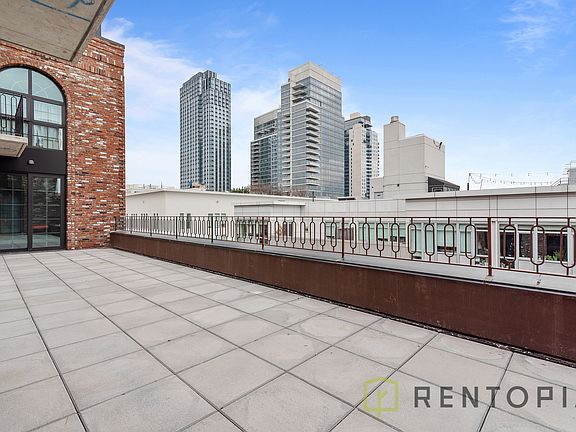 3rd image of 187 Kent Ave #605A