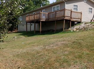 145 Catnip Ln, Blacksburg, VA 24060