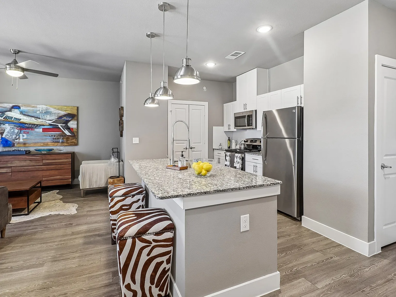 Park Place Apartments — Photo 3