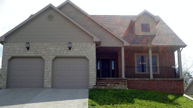 1st image of 3038 Mercedes Ln