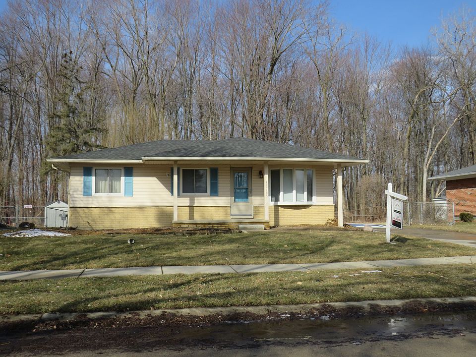 1st image of 41625 Coulon Dr