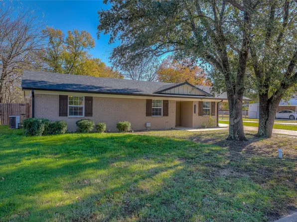 1024 Davis St S, Sulphur Springs, TX 75482