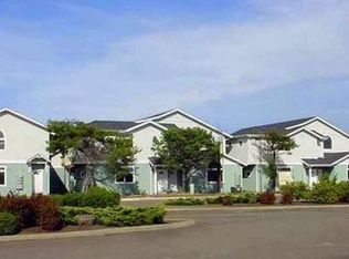 1707 30th St, Florence, OR 97439