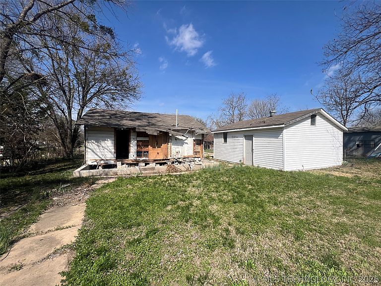 Listing photo 4