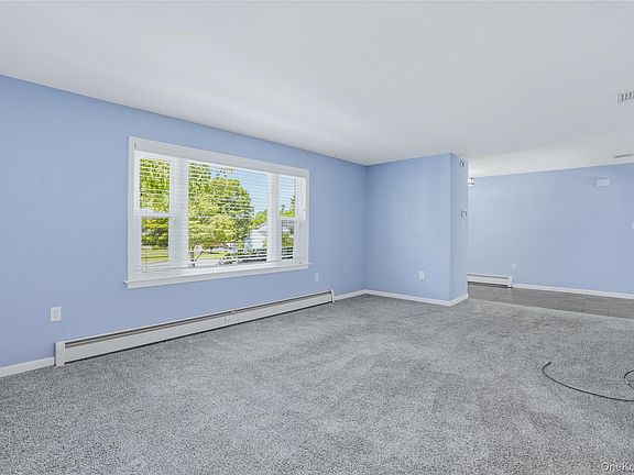 5th image of 21 Maine Drive
