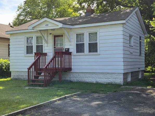 404 Morton Ave, Aurora, IL 60506