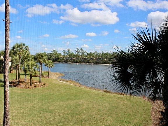 4th image of 4670 Turnberry Lake Dr Unit 204