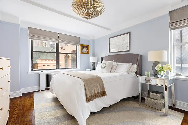 Sold by Sotheby's International Realty | media 7