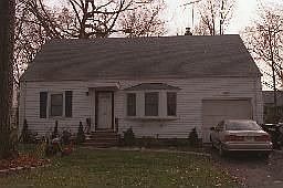 2nd image of 1416 E 7th St