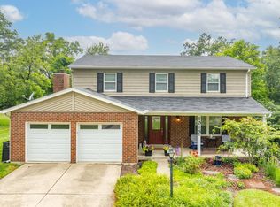 1013 Willow Ln, Mason, OH