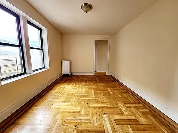 322 61st Street image 1 of 7