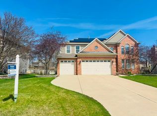 2717 Berman Rd, North Aurora, IL