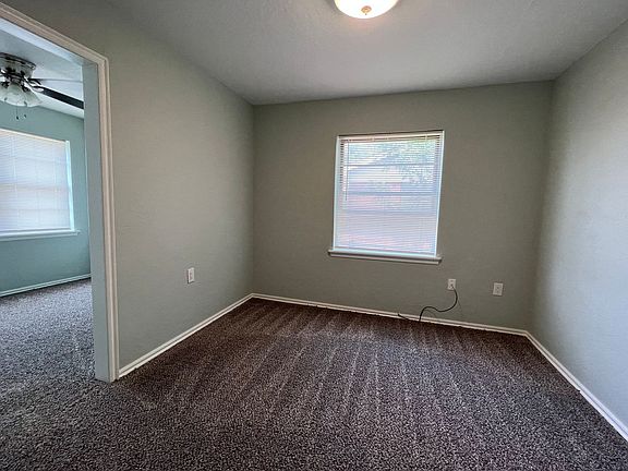 4th image of 5341 NW Cherry Ave