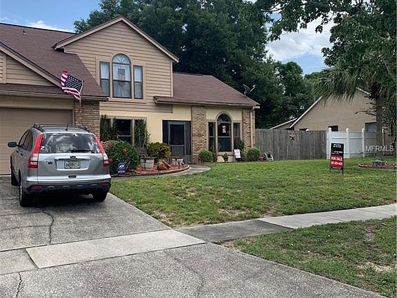 2nd image of 1749 Bent Way Ct