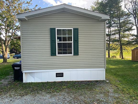 3rd image of 413 Glen Mary Dr #14