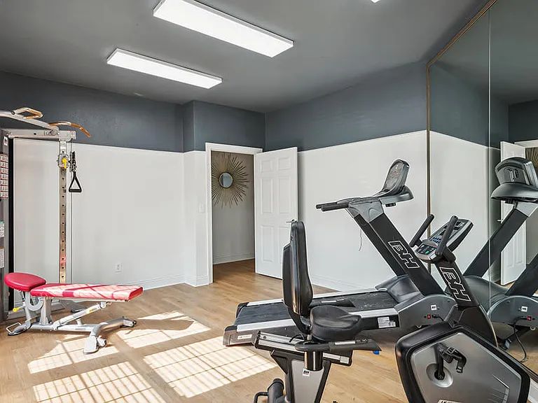 Broadwater Townhomes — Photo 7