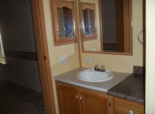 154 Lauri Cir, Jackson, MI 49203