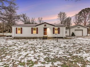 54677 California Rd, Dowagiac, MI 49047