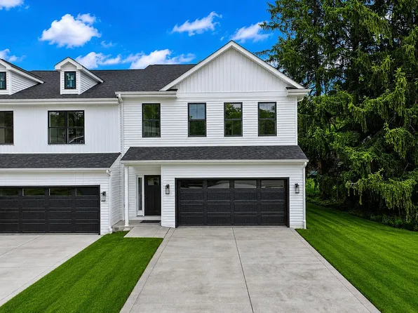 10075 Old Perry Hwy, Wexford, PA 15090