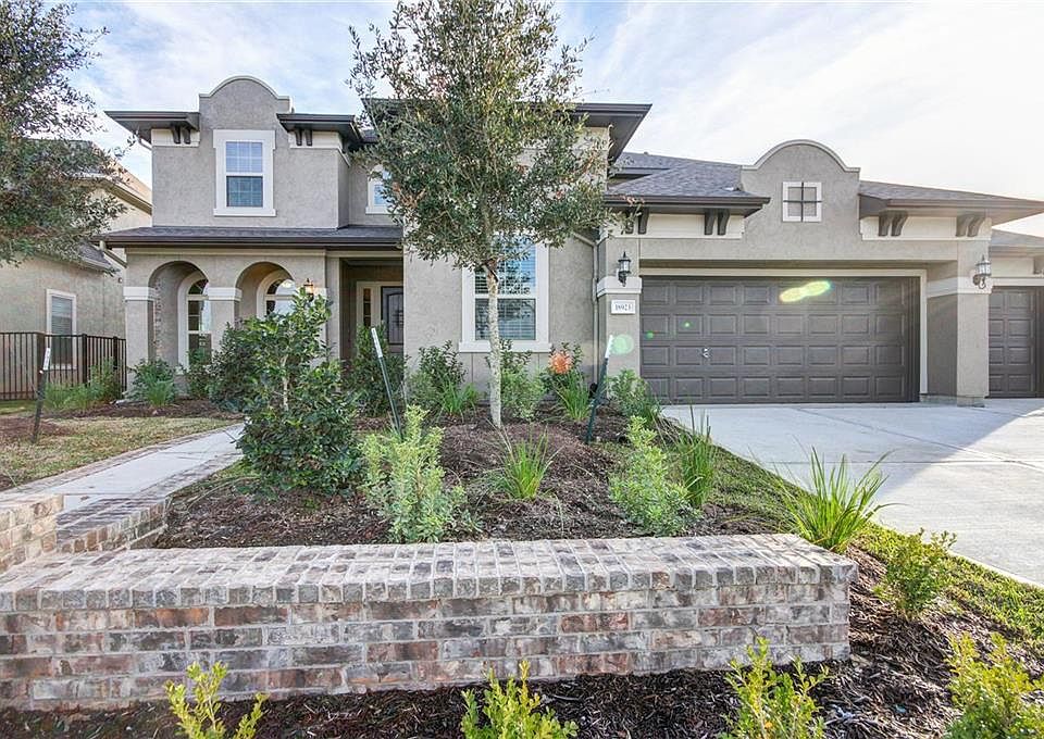 1st image of 18923 Colonial Hill Dr