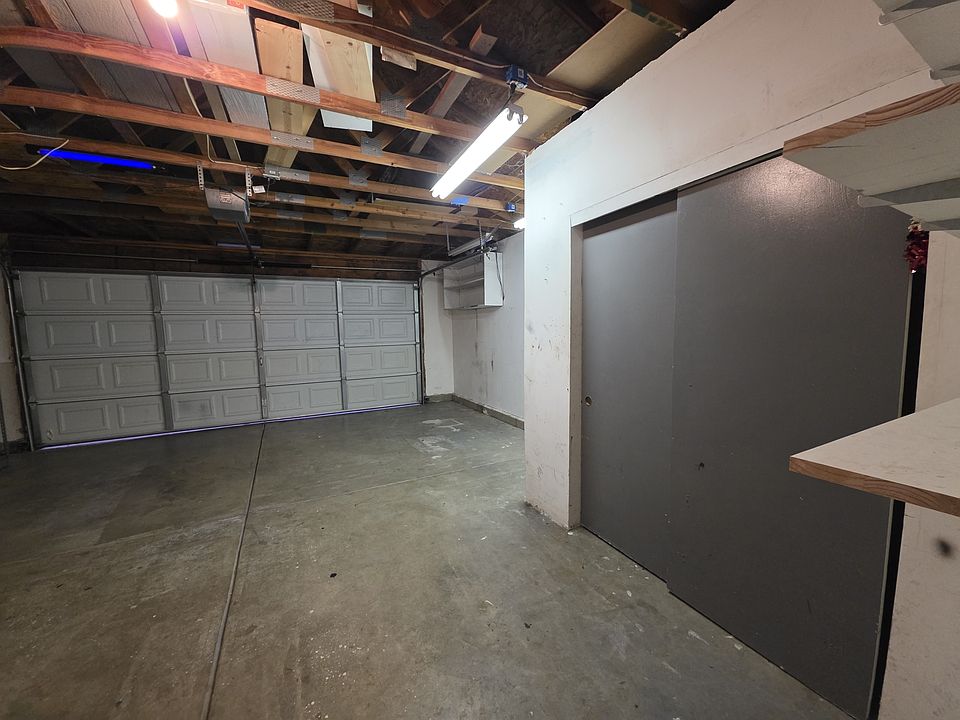 1st image of 303 W Pinon St
