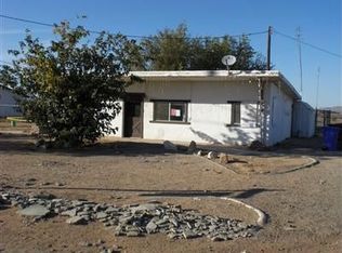 22208 Zuni Rd, Apple Valley, CA 92307