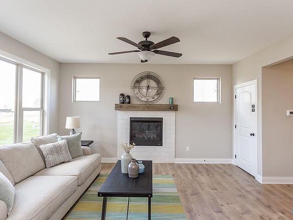 4th image of 3280 Chasenwood Way