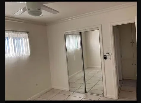 Mesa Apartments — Photo 2