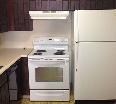 3rd image of 199 S Allen St APT 2-3