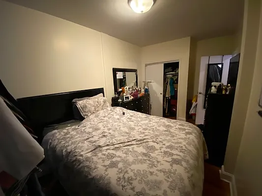 Rented by Mdays Realty | media 33