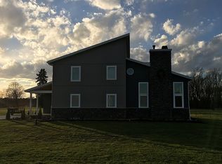 3384 Kreighbaum Rd, Uniontown, OH 44685