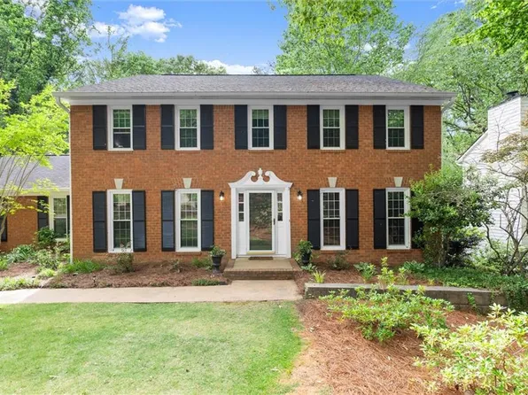4165 Westchester Xing NE, Roswell, GA 30075