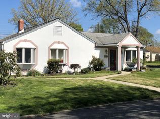 22 Pancoast Ave, Aston, PA