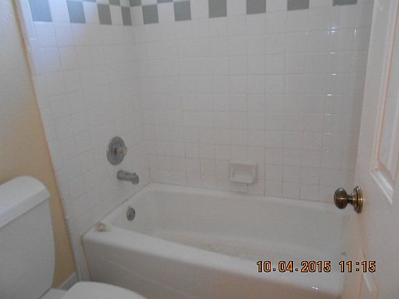 4th image of 1436 Tamarack Dr