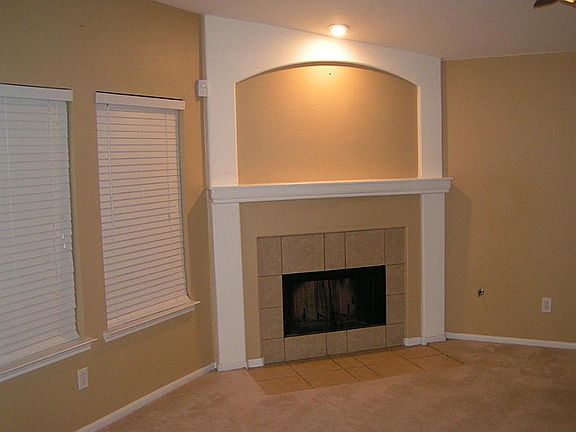 5th image of 8310 Spruce Ln