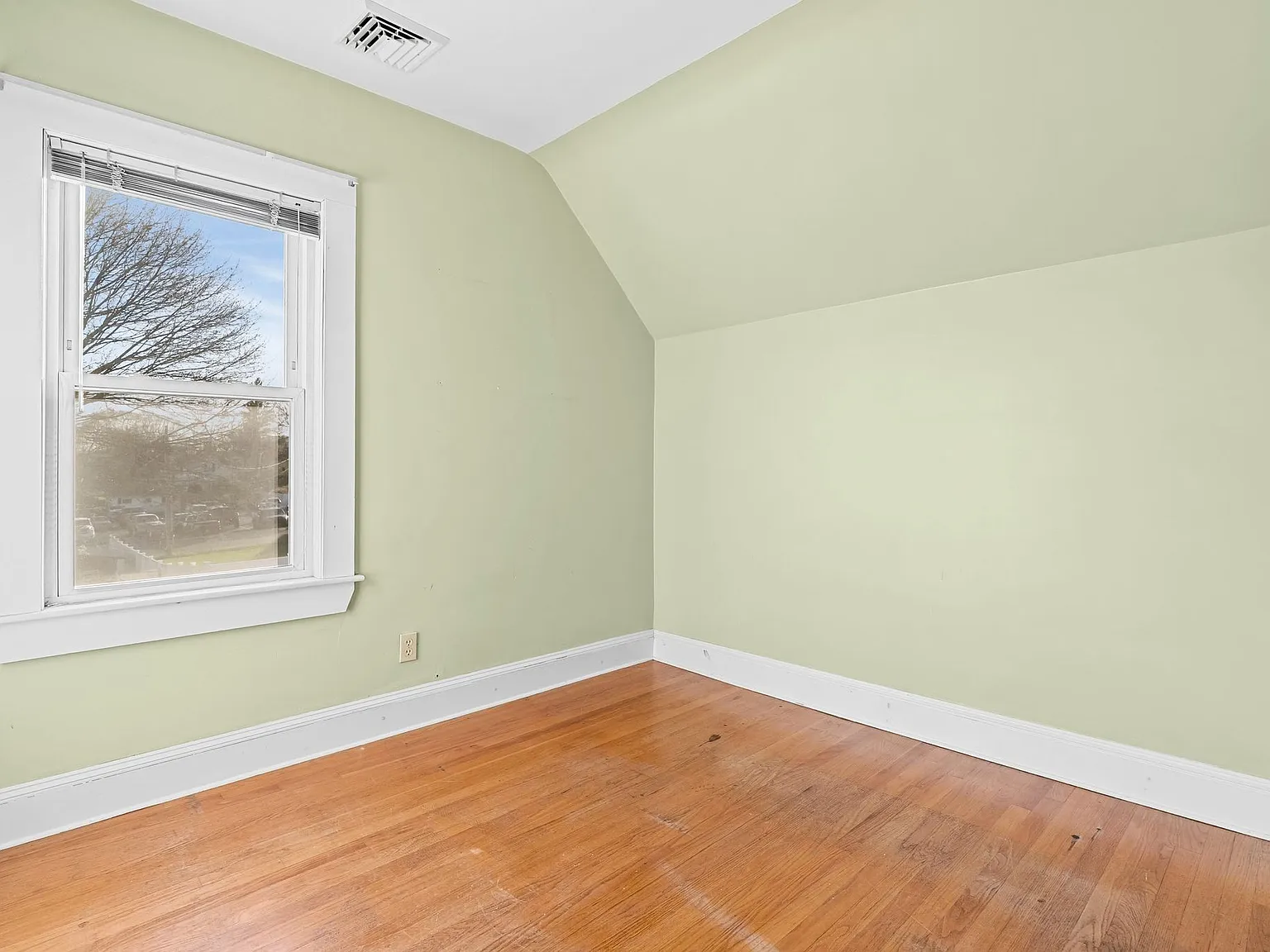 1 bed, 712 sqft, $750 — Photo 4