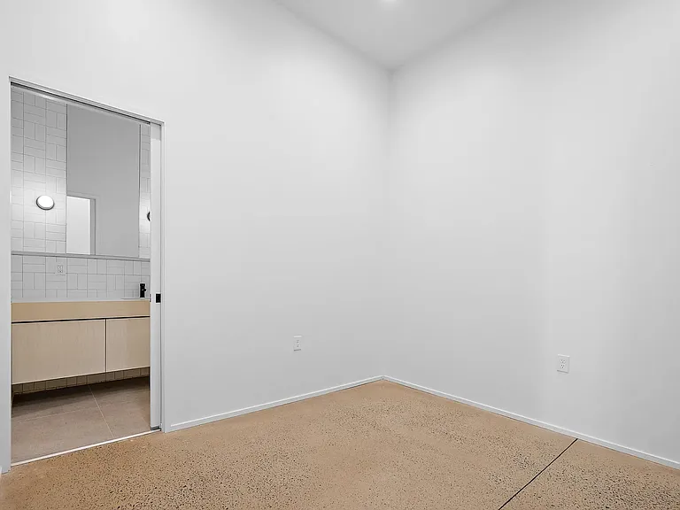 2323 2nd Ave S #1C — Photo 24