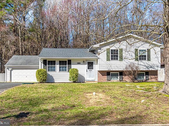 3rd image of 29276 Corbin Pkwy