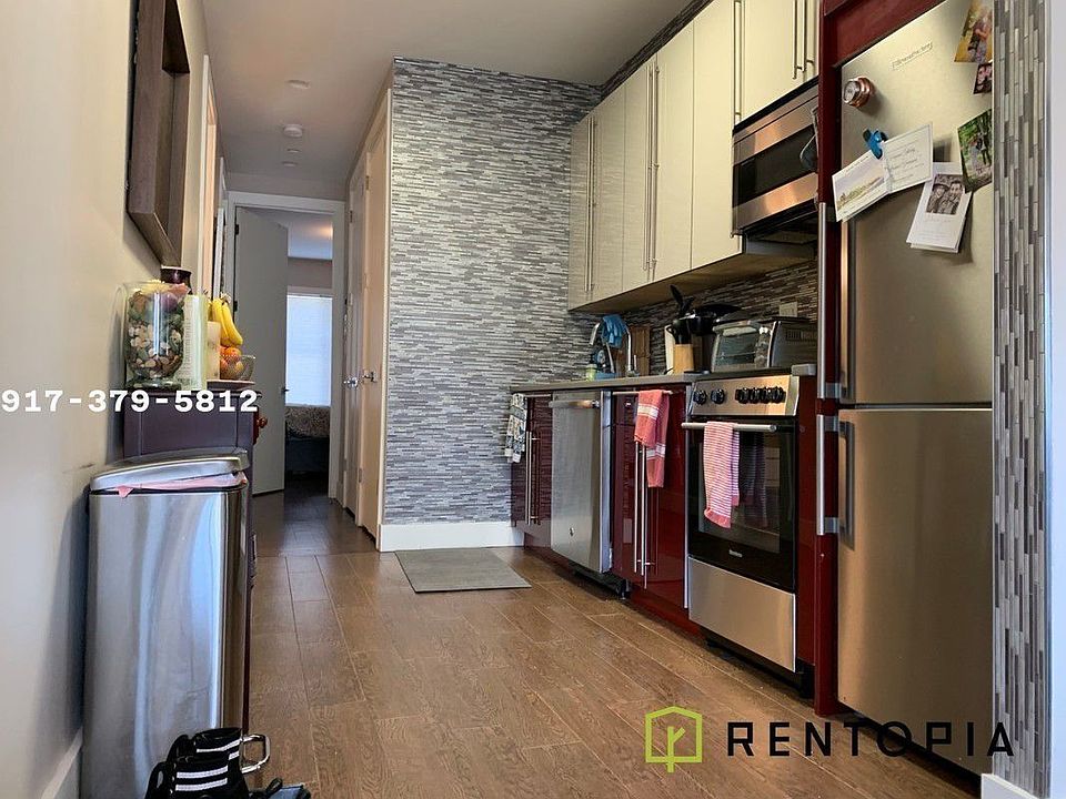 1st image of 3 Lexington Ave #2B
