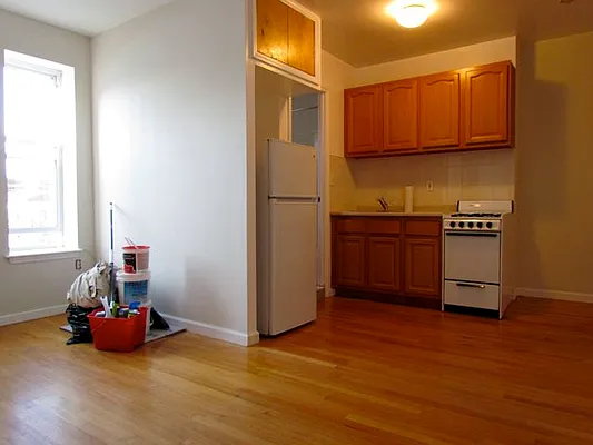 Rented by Landmark Real Estate | media 16