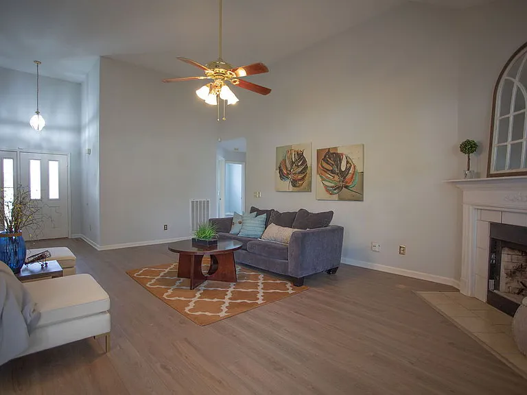 3441 Cross Meadow Dr — Photo 7