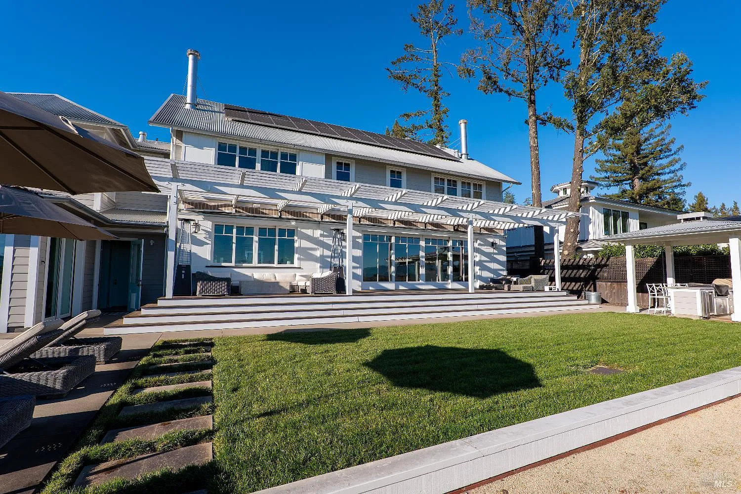 1135 Rutherford Road - Photo 4