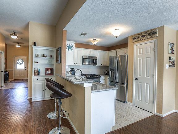 Kitchen Bar